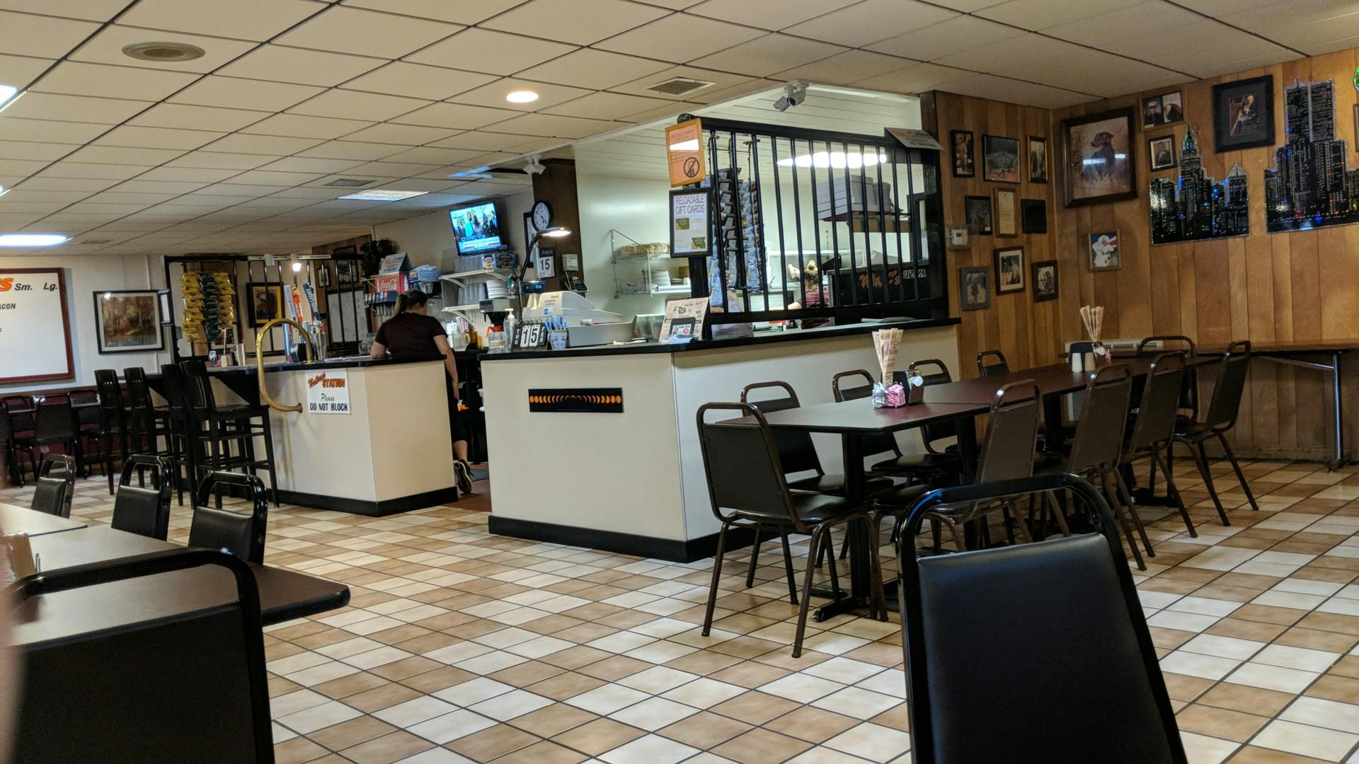 C's Pizza & Subs